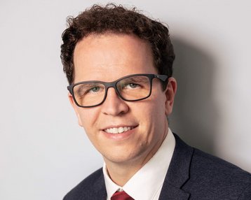 SRH Fernhochschule | Prof. Dr. Stefan Ingerfurth